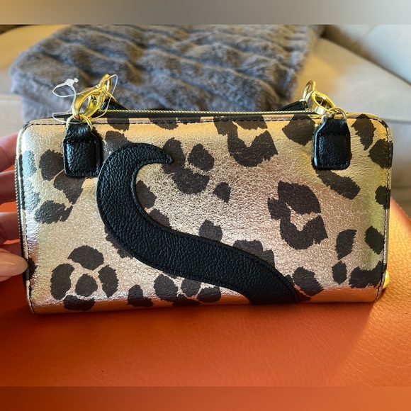 Betsey Johnson cat shoulder wallet purse NWOT - Picture 6 of 9